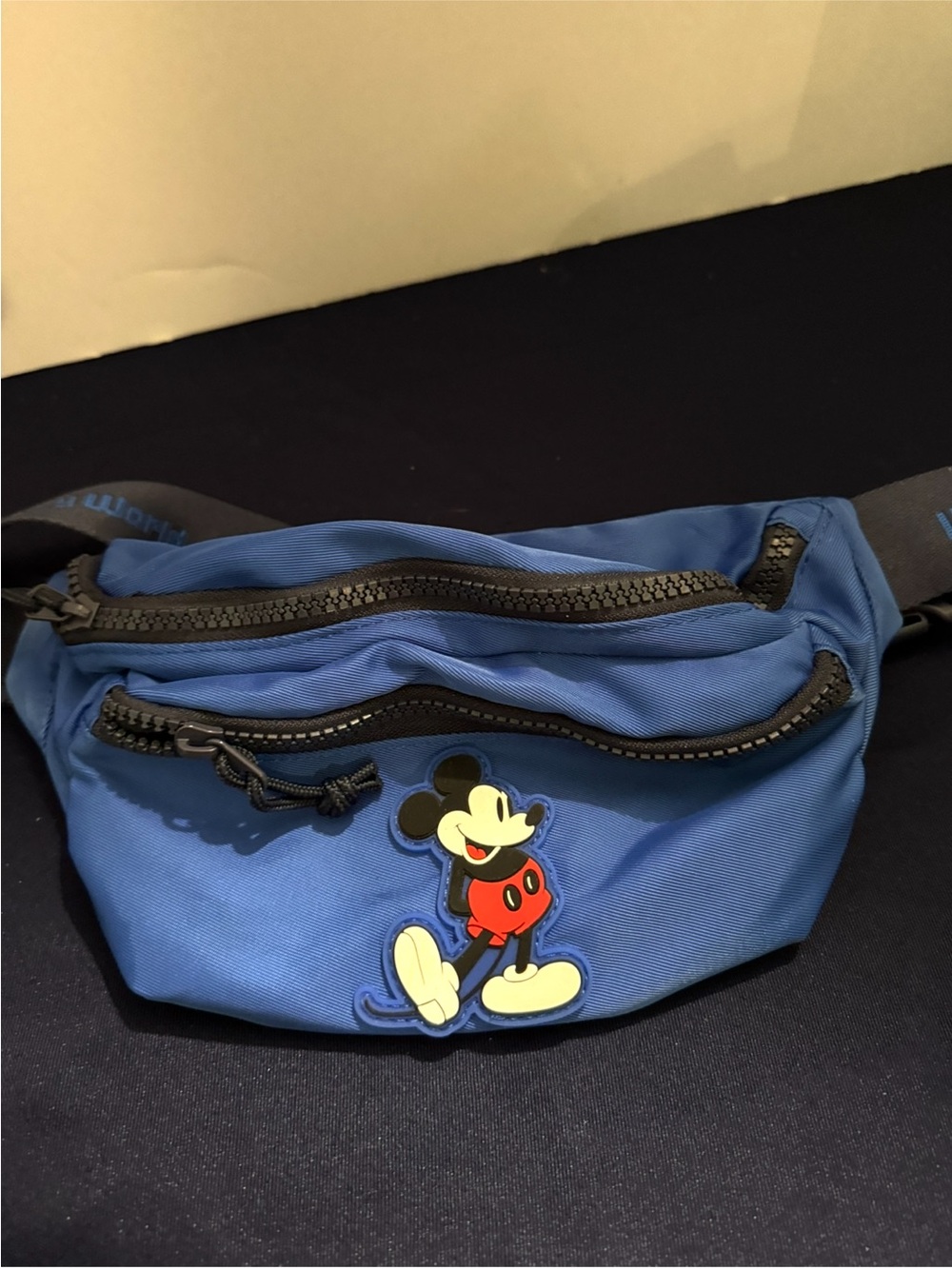 Disneyland Mickey Mouse Blue Belt Bag Fanny Pack Cross Body Disney Travel Kids